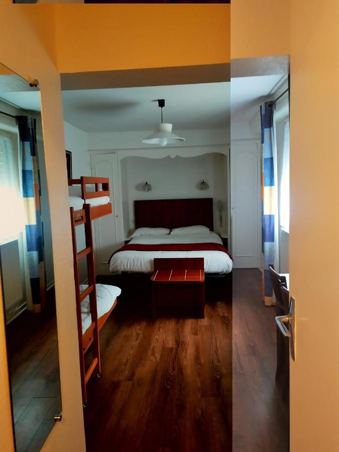 Hotel Le Postillon Pau Eksteriør bilde