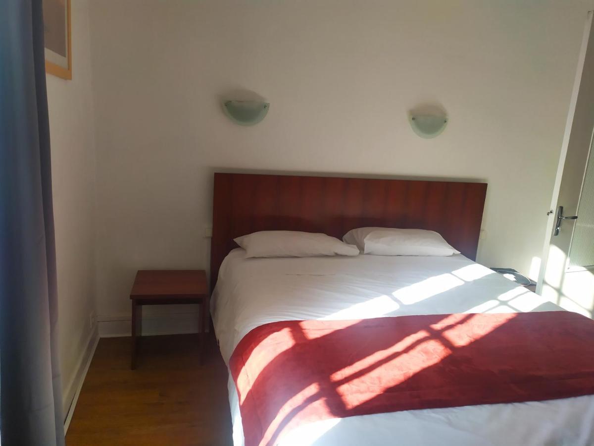 Hotel Le Postillon Pau Eksteriør bilde