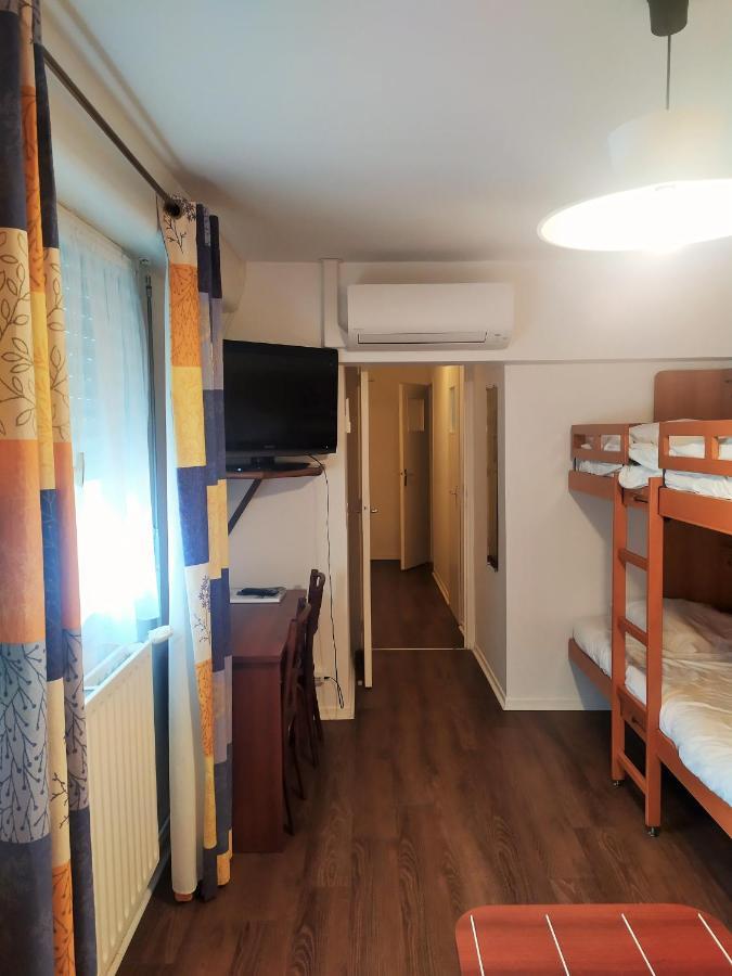 Hotel Le Postillon Pau Eksteriør bilde